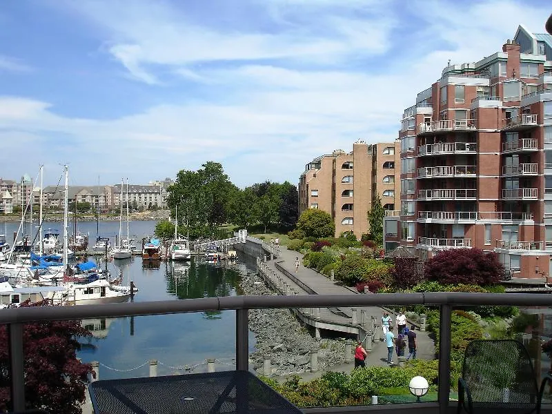 ****  Coast Victoria Hotel & Marina By Apa Canada